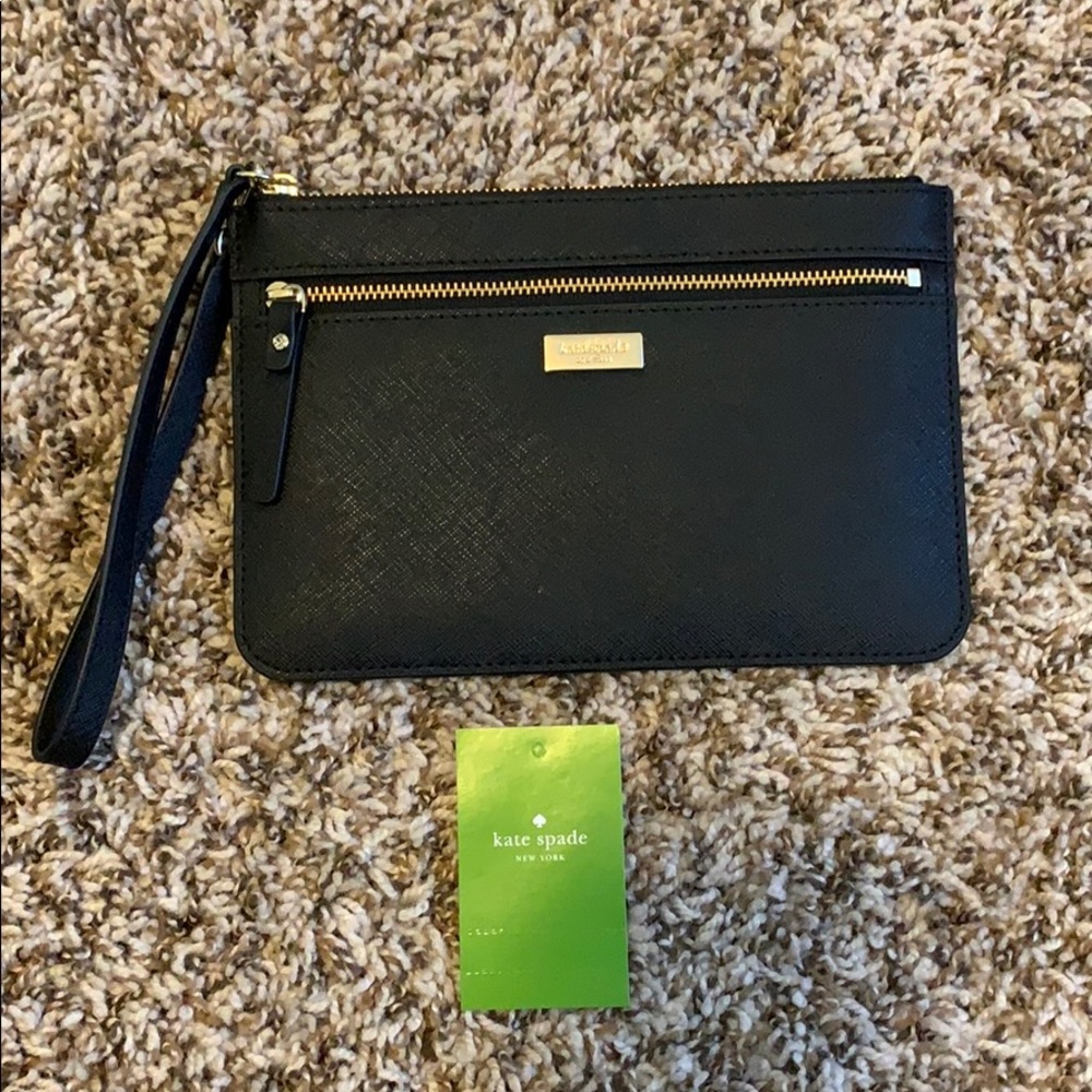 Wristlet-Kate spade